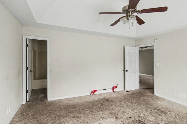 230 Jim Thorpe Dr, Clarksville, TN 37042