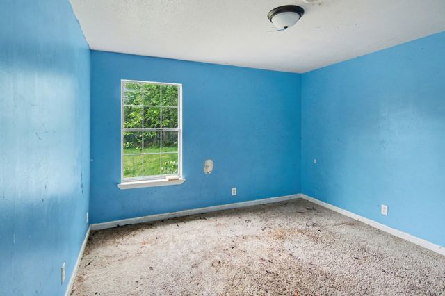 230 Jim Thorpe Dr, Clarksville, TN 37042