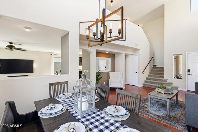 3326 E HONONEGH Drive, Phoenix, AZ 85050