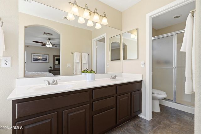 3326 E HONONEGH Drive, Phoenix, AZ 85050