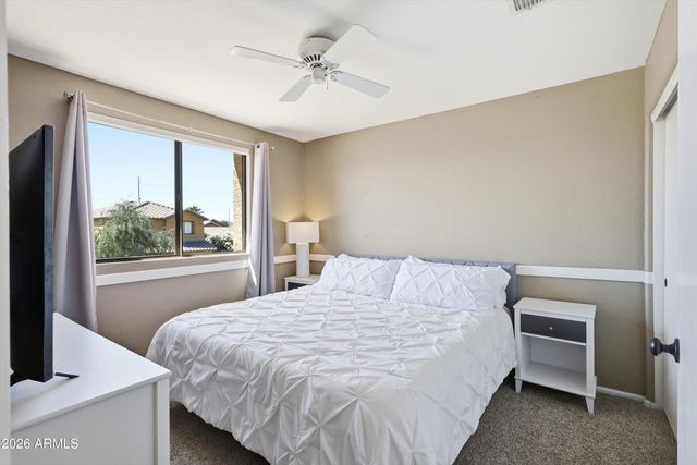 3326 E HONONEGH Drive, Phoenix, AZ 85050