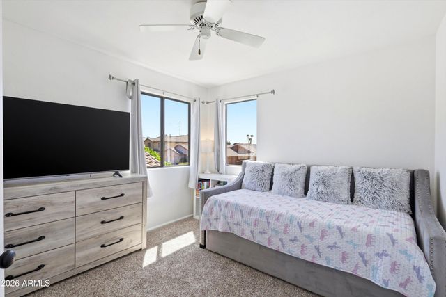 3326 E HONONEGH Drive, Phoenix, AZ 85050