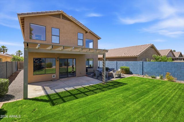 3326 E HONONEGH Drive, Phoenix, AZ 85050