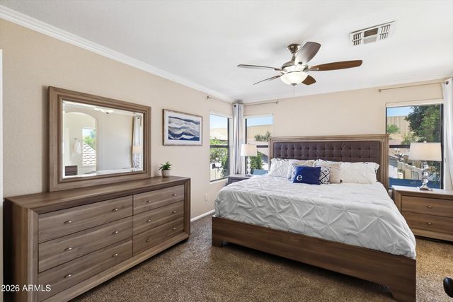 3326 E HONONEGH Drive, Phoenix, AZ 85050