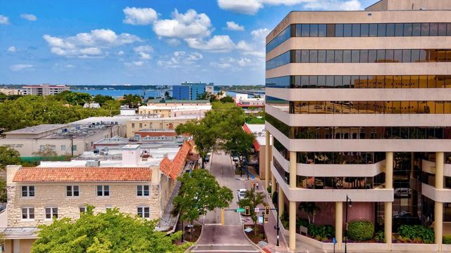 11203 2ND AVENUE E, Bradenton, FL 34212