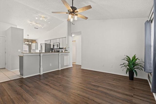 11203 2ND AVENUE E, Bradenton, FL 34212