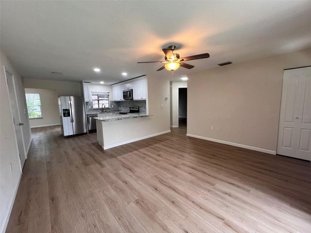 7020 WENTWORTH WAY, New Port Richey, FL 34655