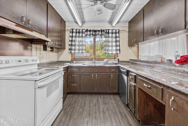 106 Mayflower Drive, Knoxville, TN 37920