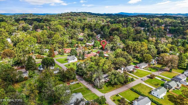 106 Mayflower Drive, Knoxville, TN 37920