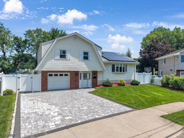 4 Boyd Ave, Fair Lawn Boro, NJ 07410