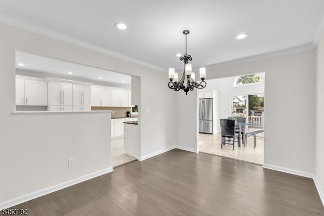 4 Boyd Ave, Fair Lawn Boro, NJ 07410