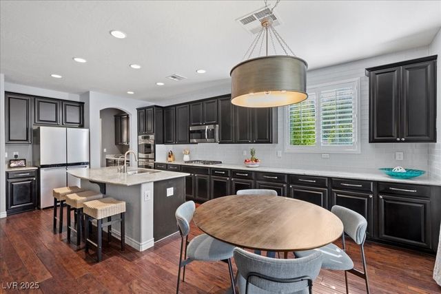 611 Green Sage Way, Las Vegas, NV 89138