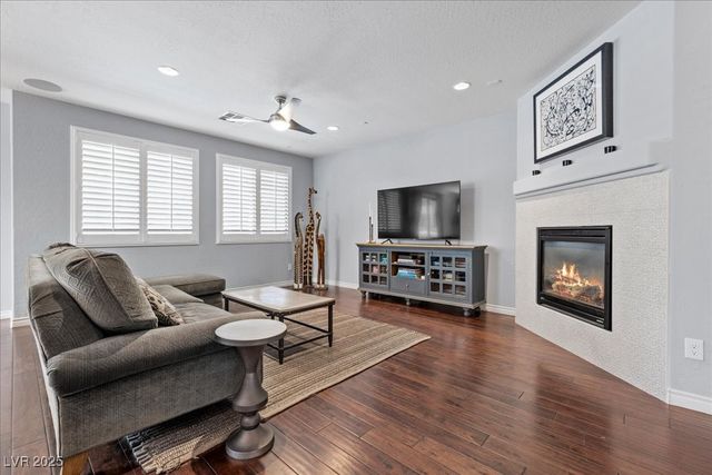 611 Green Sage Way, Las Vegas, NV 89138