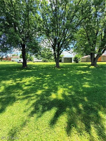 314 Bantam Ridge Road, Wintersville, OH 43953