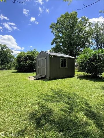 314 Bantam Ridge Road, Wintersville, OH 43953