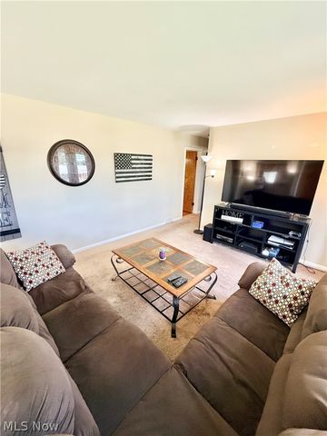 314 Bantam Ridge Road, Wintersville, OH 43953