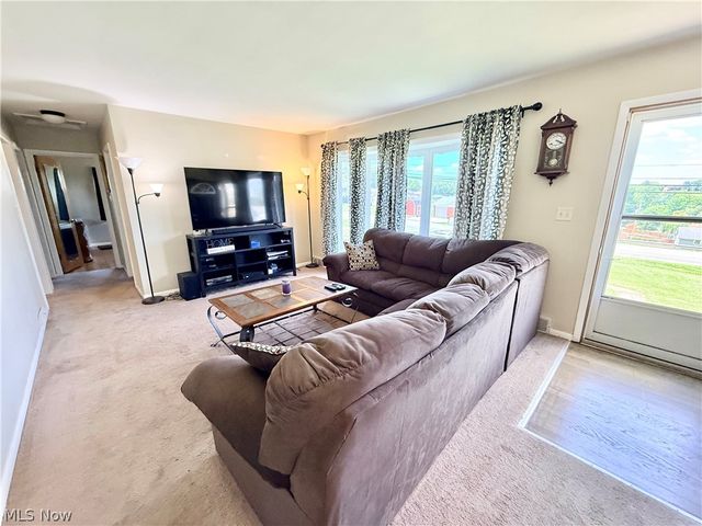 314 Bantam Ridge Road, Wintersville, OH 43953
