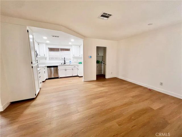 44333 Albeck, Lancaster, CA 93536