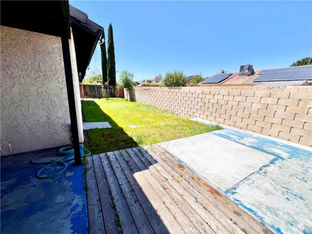 44333 Albeck, Lancaster, CA 93536