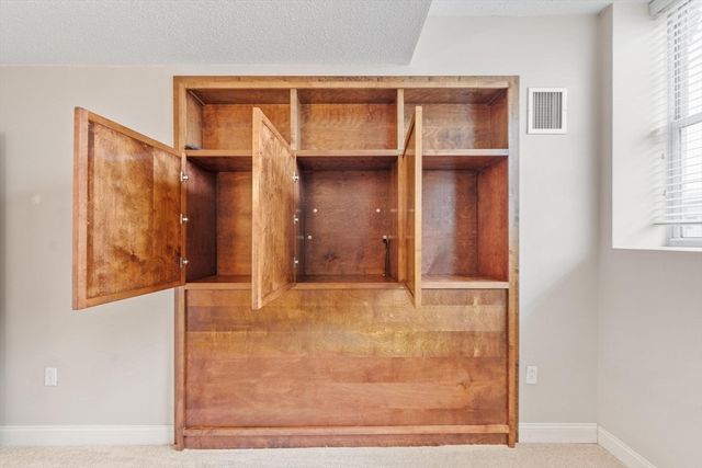 200 Market St 3504, Lowell, MA 01852