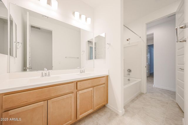 8726 W PASADENA Avenue, Glendale, AZ 85305