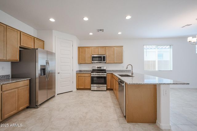 8726 W PASADENA Avenue, Glendale, AZ 85305