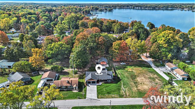 4958 Forest Park Avenue, Watervliet, MI 49098