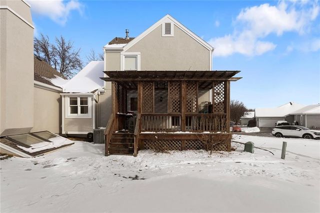 9614 NE CHERRY Court, Kansas City, MO 64155