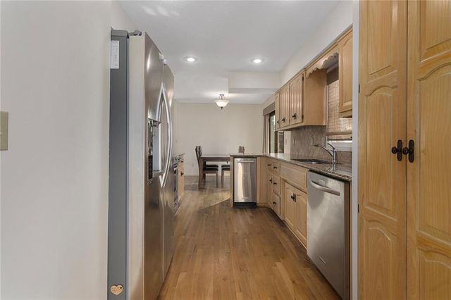 9614 NE CHERRY Court, Kansas City, MO 64155