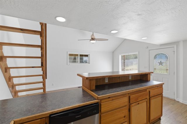 105 Lazy Ike Lane, Pottsboro, TX 75076