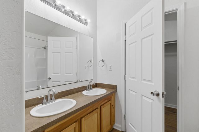 105 Lazy Ike Lane, Pottsboro, TX 75076