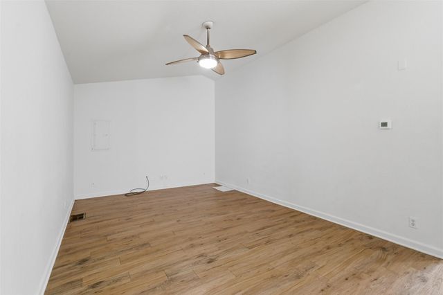 105 Lazy Ike Lane, Pottsboro, TX 75076