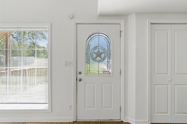 105 Lazy Ike Lane, Pottsboro, TX 75076