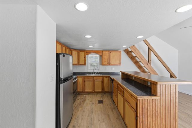 105 Lazy Ike Lane, Pottsboro, TX 75076