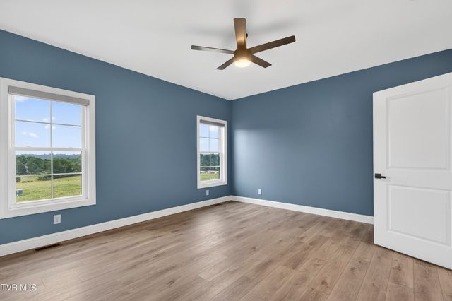 12119 Lasalle Court, Glade Spring, VA 24340
