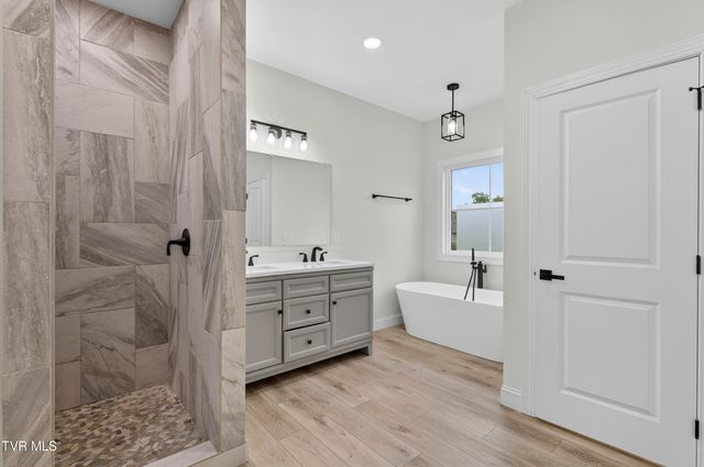 12119 Lasalle Court, Glade Spring, VA 24340