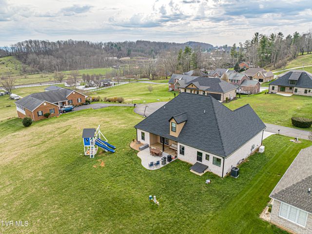 12119 Lasalle Court, Glade Spring, VA 24340