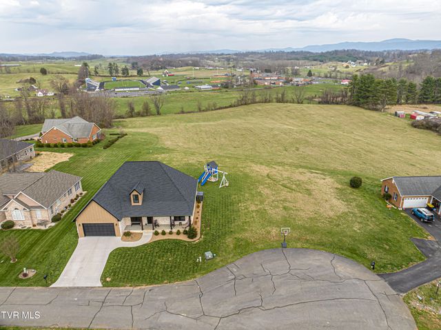 12119 Lasalle Court, Glade Spring, VA 24340