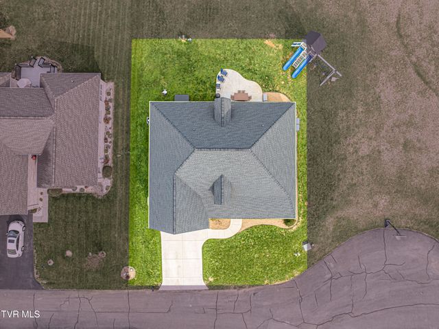 12119 Lasalle Court, Glade Spring, VA 24340