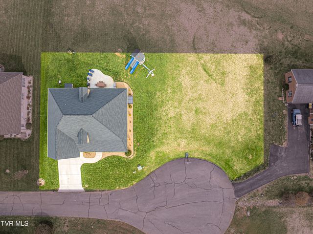 12119 Lasalle Court, Glade Spring, VA 24340