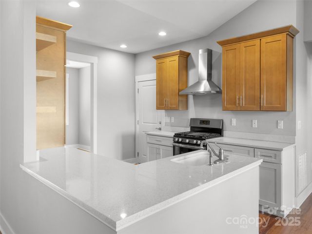 2637 Bowden Lane, Hendersonville, NC 28792