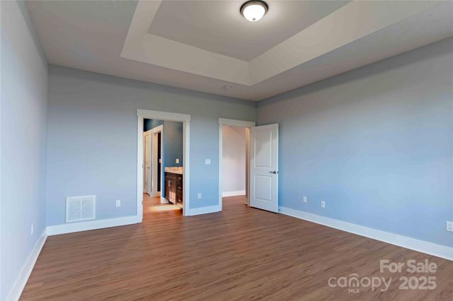 2637 Bowden Lane, Hendersonville, NC 28792