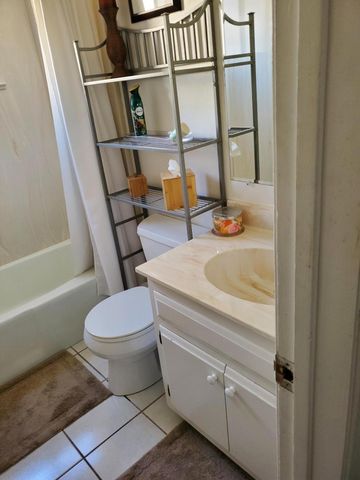 11519 E Morocco Road NE, Albuquerque, NM 87106