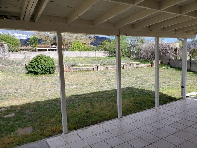 11519 E Morocco Road NE, Albuquerque, NM 87106
