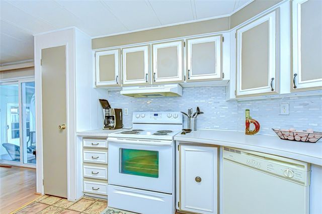 34915 ADAM AVENUE, Zephyrhills, FL 33541