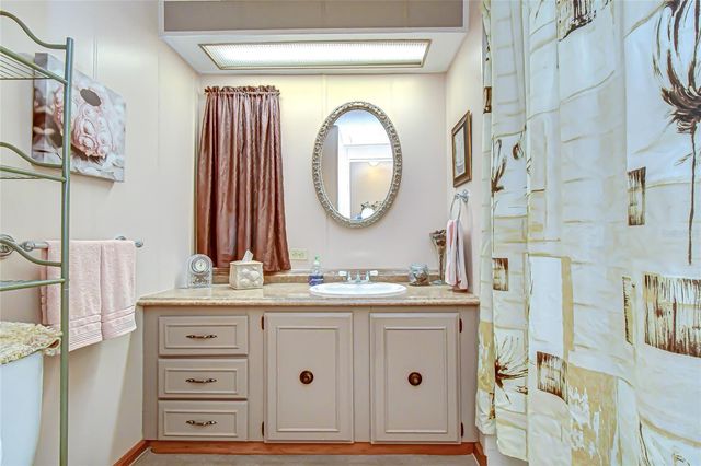 34915 ADAM AVENUE, Zephyrhills, FL 33541