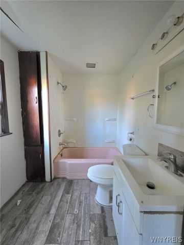 1594 Fillmore Avenue, Buffalo, NY 14211