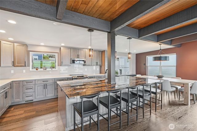 514 39th Street NW, Marysville, WA 98271