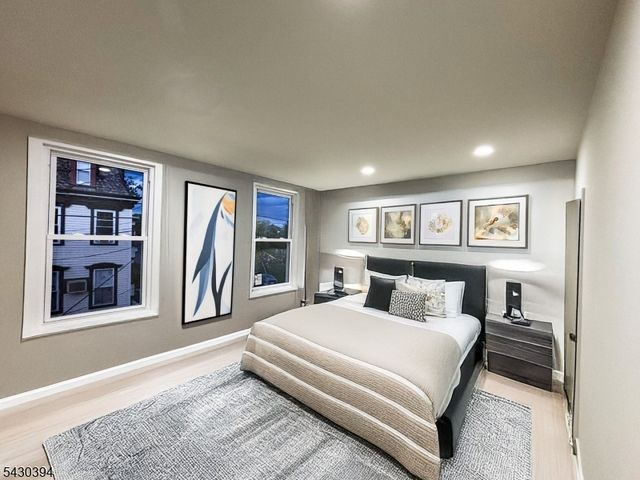 438 Lawrence St, Burlington City, NJ 08016