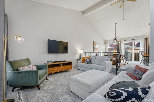 2805 W Davies Drive, Littleton, CO 80120